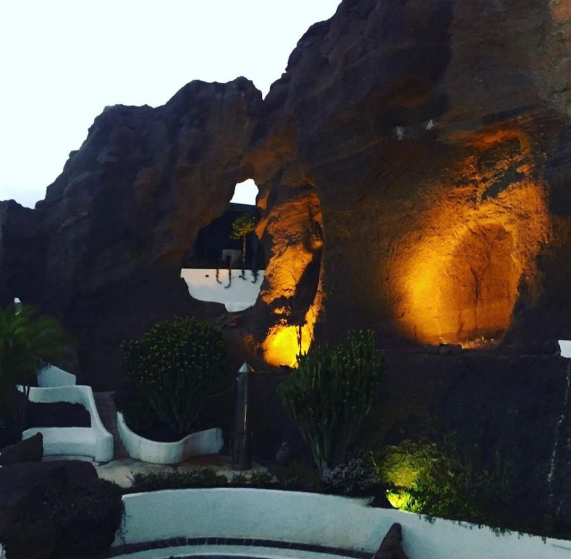 Vila Casa Bianca Caleta De Famara Exteriér fotografie
